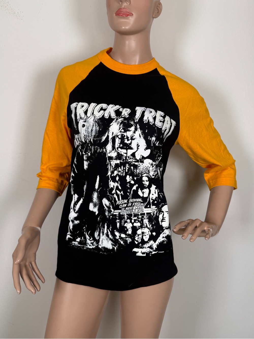 Trick 'r Treat Black & Orange Raglan Graphic Men's Shirt